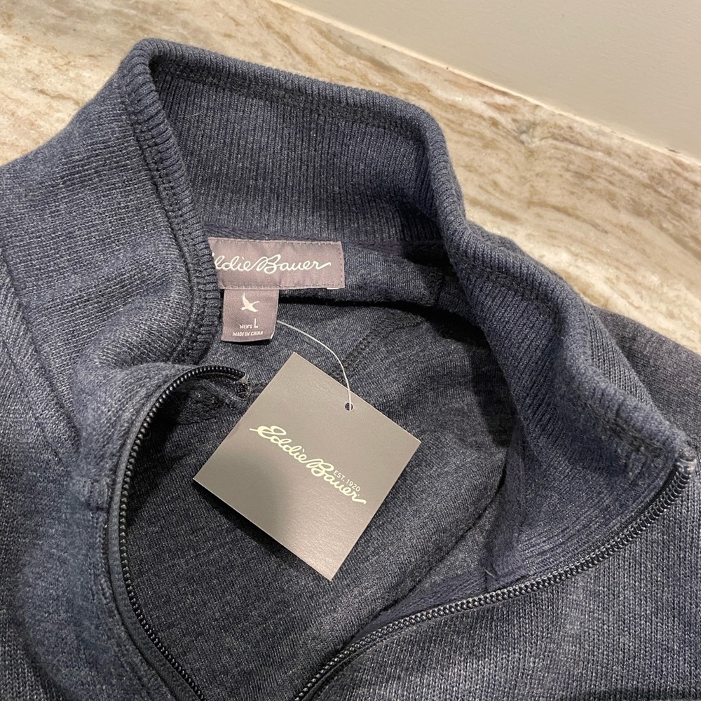 Eddie Bauer Men's 1/4 Zip Pullover - Picture 5 of 7